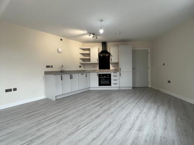 Valentines Road, Kings Heath, Birmingham B14, 2 bed flat to rent, £1,250 pcm | PrimeLocation