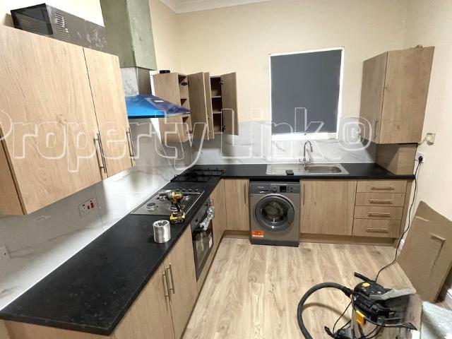 Valentines Road, Ilford IG1, 3 bed flat to rent, £2,150 pcm | PrimeLocation