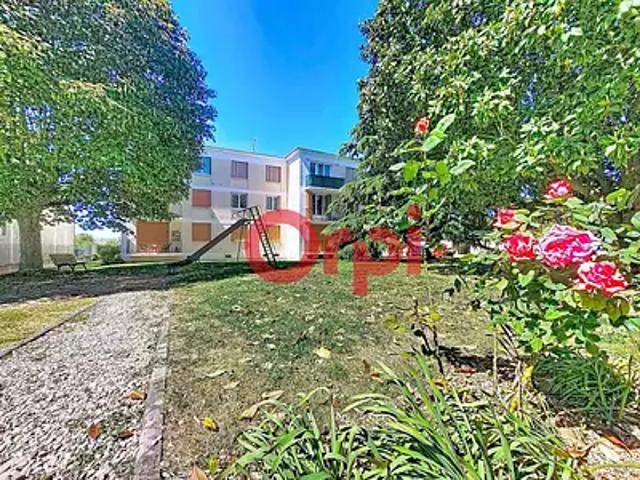 Valenton 94460 Achat / Vente appartement 2 pièces t2 au dernier étage cave