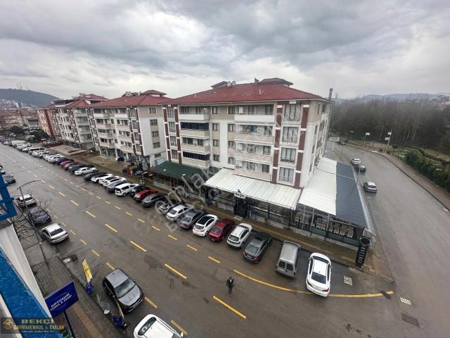 Valilik Ve Belediye Yanında 3+1 116 M2 Kiralık Daire