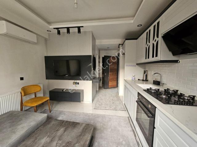 Valilik Yanı Eşyalı 1+1 Sıfır Kiralık Daire