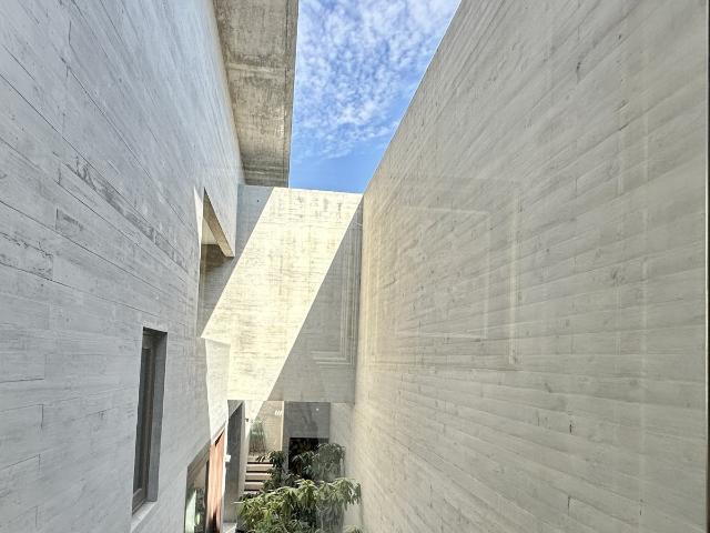 VALLE ESCONDIDO / CLUB HOUSE