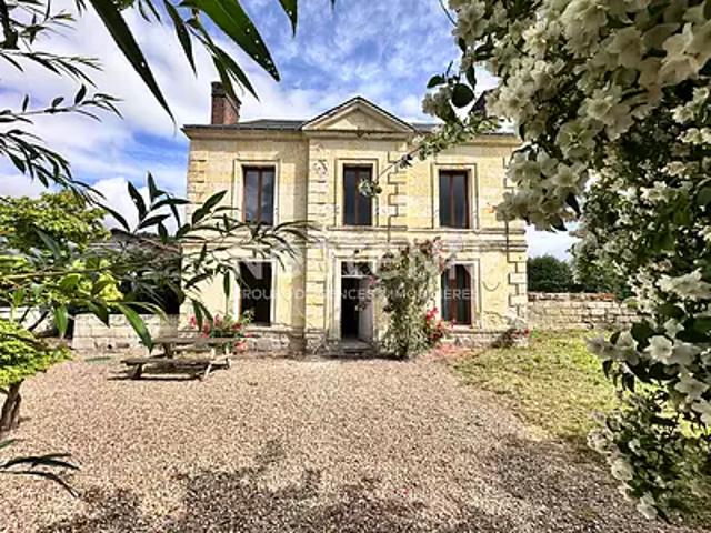Vallée de Ronsard 41800 Achat / Vente maison 7 pièces t7 au dernier étage cave