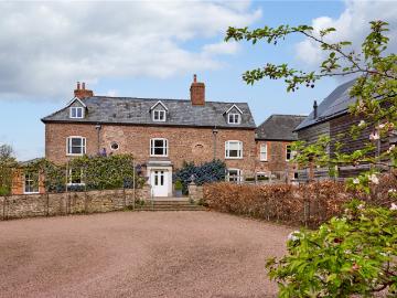 vallets farm house, whitfield