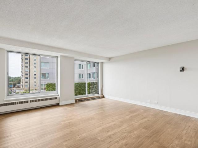 Valleyview Manor 2 bedroom 1.5 bathroom Apartment for Rent