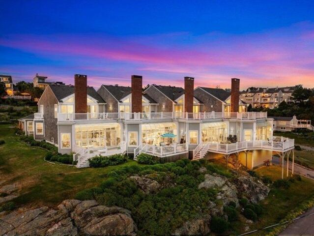 Valley Beach Ave Apt,hull, Condo For Sale
