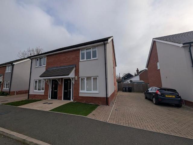 Valley Gardens, Leiston, IP16 2 bed semi detached house to rent £2,400 pcm £554 pw
