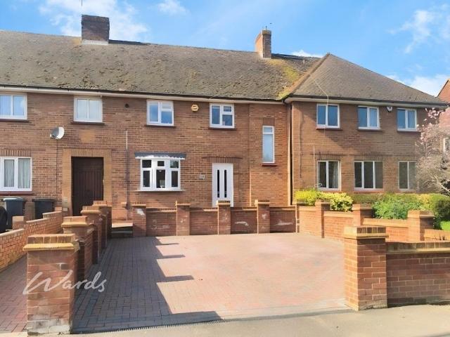 Valley Drive Gravesend DA12 3 bed terraced house to rent £1,850 pcm £427 pw