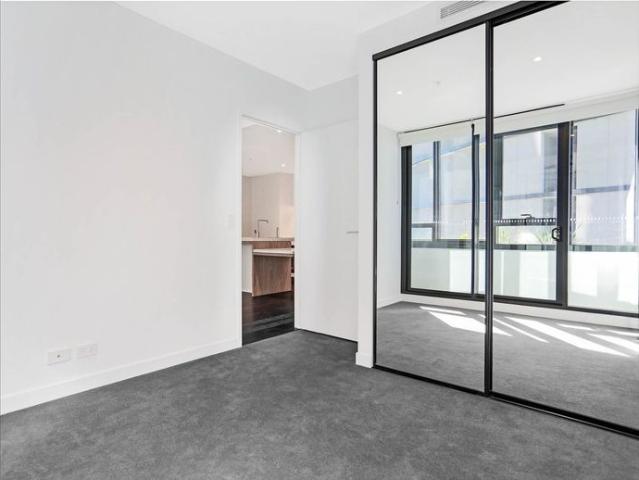 VALLEY HOUSE @ FV BY PEPPERS | STYLISH 1 BEDROOM APARTMENT WITH SECURE STACKER PARKING