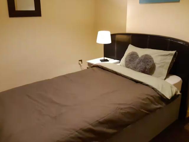 Valley Road, Walsall WS3 6 bed house share to rent £480 pcm £111 pw