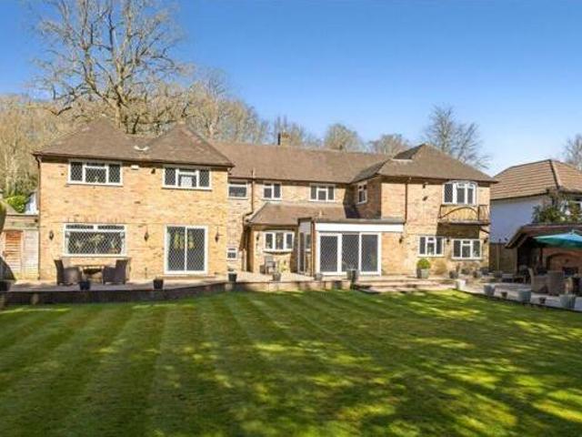 Valley Road, Rickmansworth, 5 Bedroom Detached