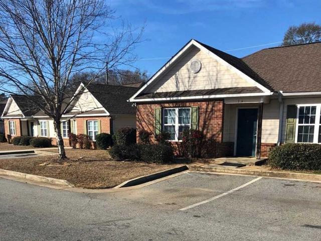 Valley Woods 1 Bedroom Apartment for Rent at 718 Green St, Fort Valley, GA 31030