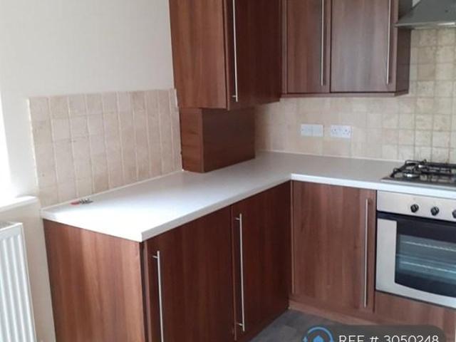 Valley View, Hastings, TN35 2 bed flat to rent £995 pcm £230 pw
