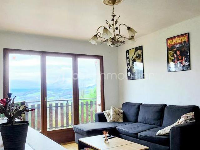 VALLIERES CALME VUE DEGAGEE 4 CHAMBRES GARAGE CAVE