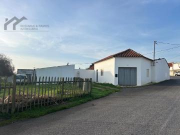 Valongo Oficina de carpintaria e adega