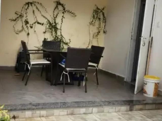 Valqueire – Rua Anália Franco | Casa Linear | 2 Quartos + Anexo | Piscina | 2 Vagas