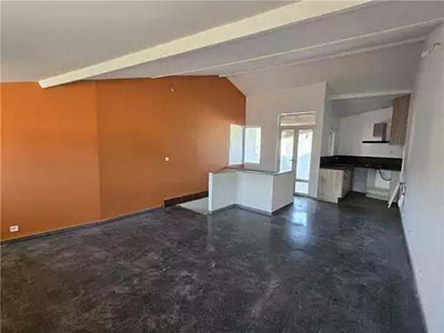 Valréas 84600 Location appartement 3 pièces t3