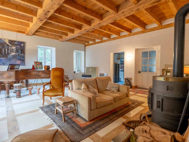 Valromey sur Séran Propriété de Prestige 675 m2 Parc 3 hectares