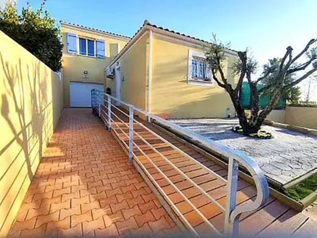 Valros 34290 Achat / Vente maison 6 pièces t6 piscine jardin