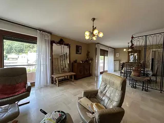 Vals les Bains 07600 Achat / Vente appartement 4 pièces t4