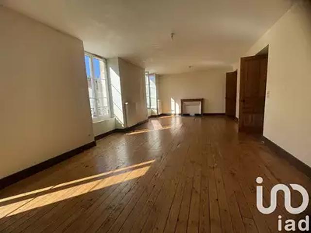 Vals les Bains 07600 Achat / Vente appartement 7 pièces t7 parking