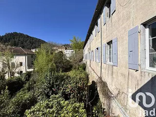 Vals les Bains 07600 Achat / Vente appartement 8 pièces t8