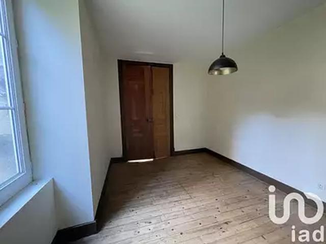 Vals les Bains 07600 Achat / Vente appartement 8 pièces t8 terrasse parking