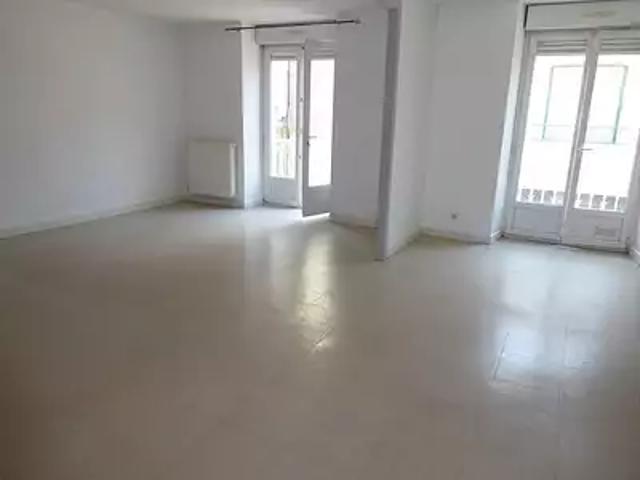 Vals les Bains 07600 Achat / Vente appartement 3 pièces t3