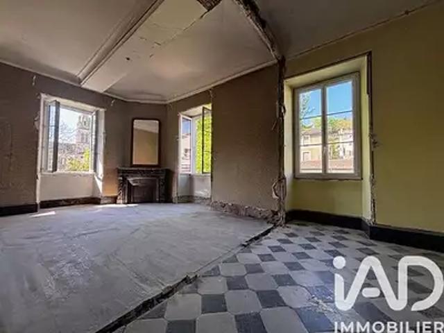 Vals les Bains 07600 Achat / Vente appartement 3 pièces t3 garage