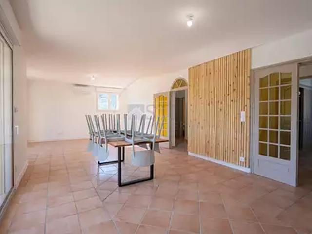 Vals les Bains 07600 Location appartement 5 pièces t5