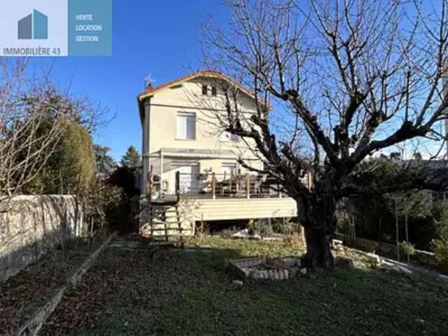 Vals près le Puy 43750 Achat / Vente maison 5 pièces t5 au dernier étage