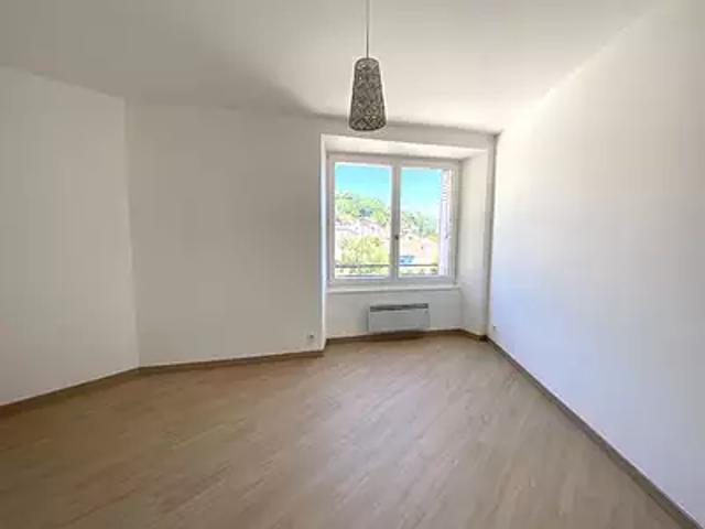 Valserhône 01200 Location appartement 3 pièces t3