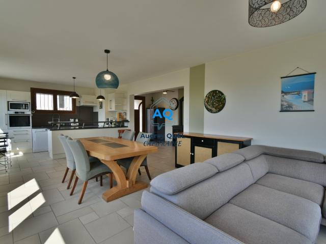 VALSERHÔNE 01 – Maison 6 pièces 142 m² – Vue montagne – 57. 142m² Valserhône