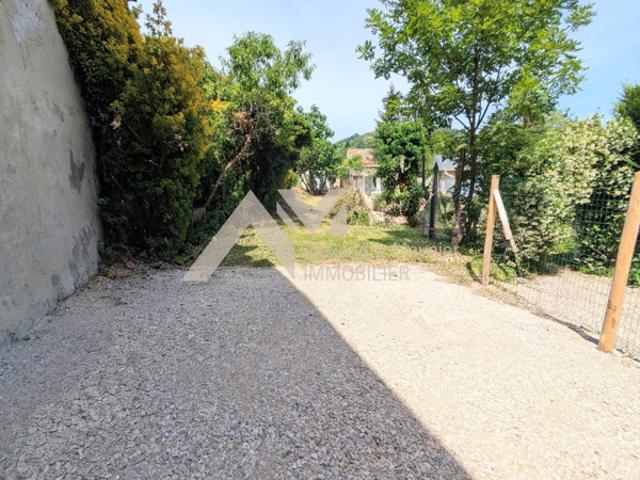 VARACIEUX