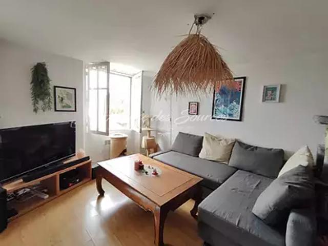Varages 83670 Achat / Vente appartement 3 pièces t3