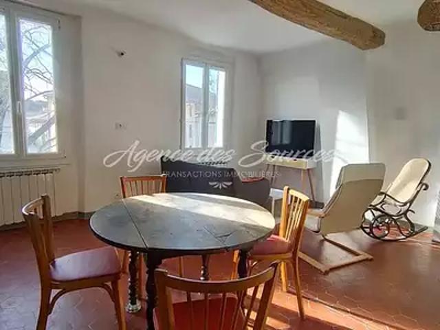 Varages 83670 Location appartement 3 pièces t3