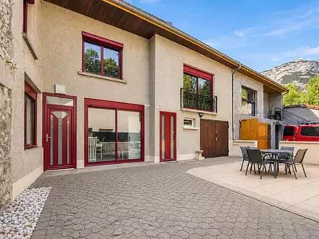 Varces Allières et Risset 38760 Achat / Vente maison 6 pièces t6 jardin