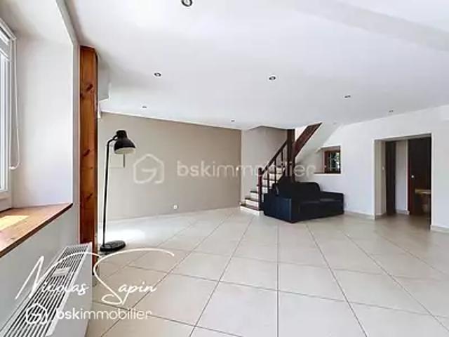 Varces Allières et Risset 38760 Achat / Vente maison 7 pièces t7 terrasse cave
