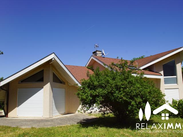Rare à la vente: Ensemble immobilier d'exception T5 + T3 Varces 38760