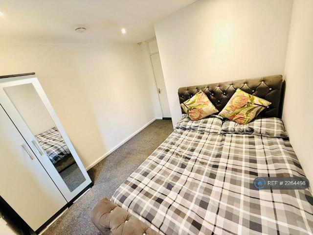 Varden Croft, Birmingham, B5 1 bed in a house share to rent £390 pcm £90 pw