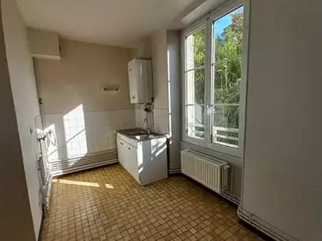 Varennes Vauzelles 58640 Achat / Vente appartement 2 pièces t2 cave