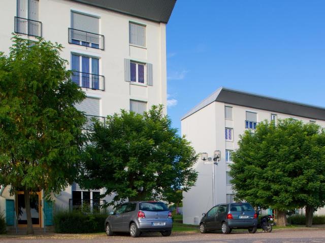 VARENNES SUR ALLIER TYPE 3 BIS LES BREMONTS