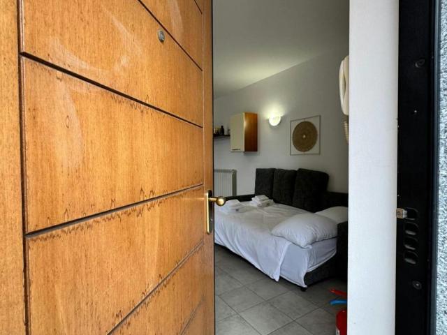 Varese Varese 21100 102054582