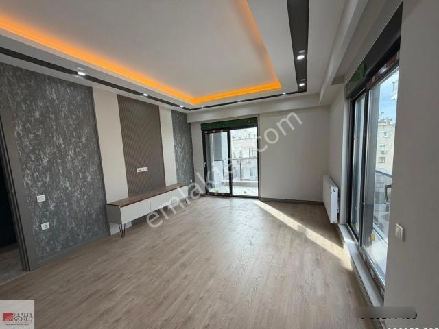 Varlık Mah Denize Yürüme Mesafesinde Satılık 3+1 Sıfır Daire