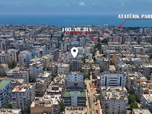 VARLIK MAHALLESİNDE ŞIK TASARIMLI ULTRA LÜKS 2+1 DAİRE