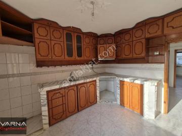 Varna Dan Gaziemir Sarnıç 2+1 Doğalgazlı Geniş Daire