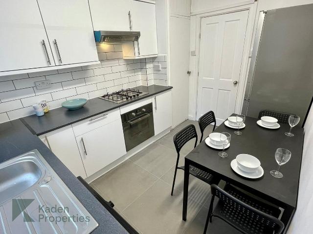 Varndell Street, Ucl/Regents Park NW1, 4 bed flat to rent, £5,265 pcm | PrimeLocation