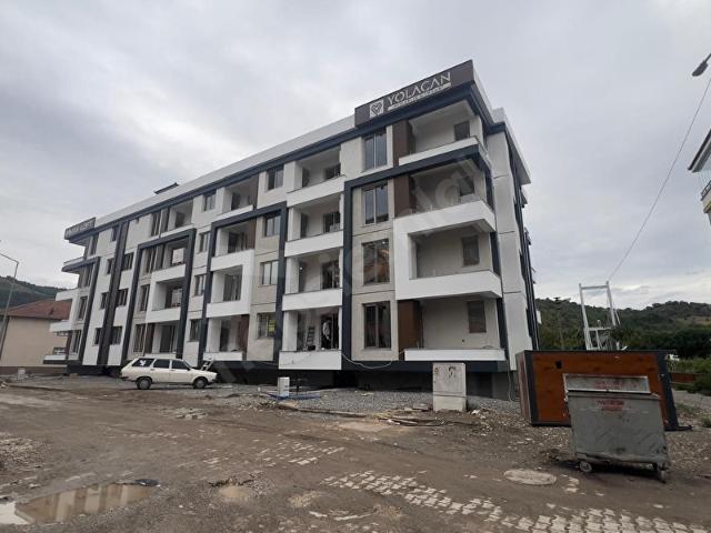 VARSA EMLAK'TAN CUMHURİYET MAHALLESİNDE 1+1 SATILIK DAİRE