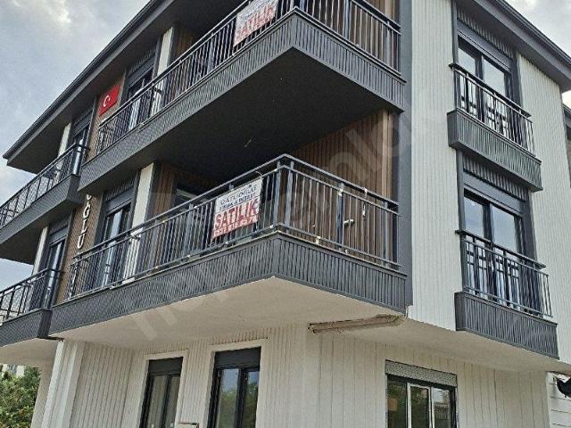 VARSAKTA SATILIK ŞELALE YE NAZIR 3 ADET 2+1 GENİŞ DAİRE
