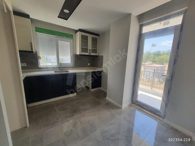 VARSAK KARŞIYAKA MAH.90M2 2+1